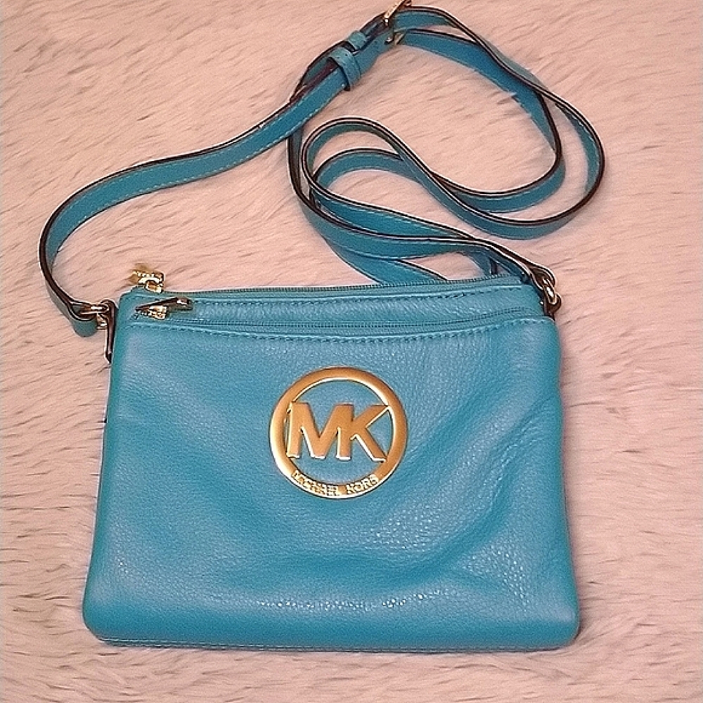 GUC Michael Kors Summer Blue Crossbody Bag